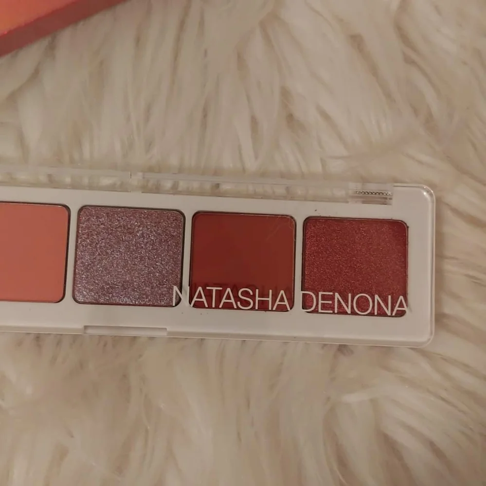 💝FIRM! NWT NATASHA DENONA CORAL EYESHADOW PALETTE